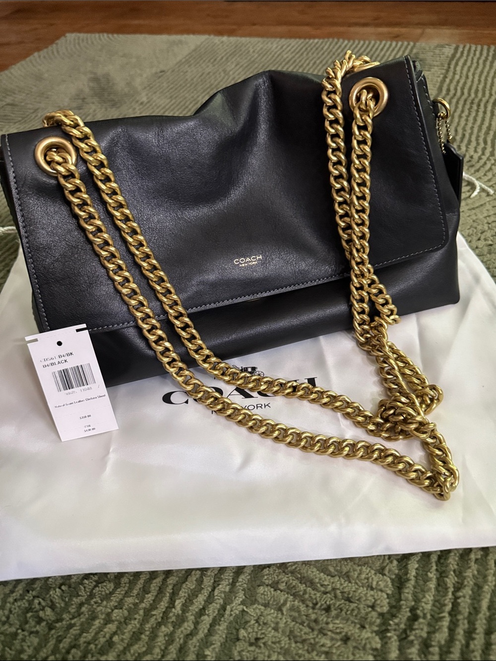 Coach Chain Chelsea 30 in Black - Picture 2 of 12